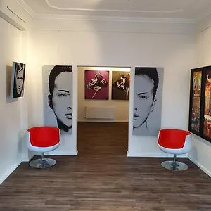 Arthotel *** BRE