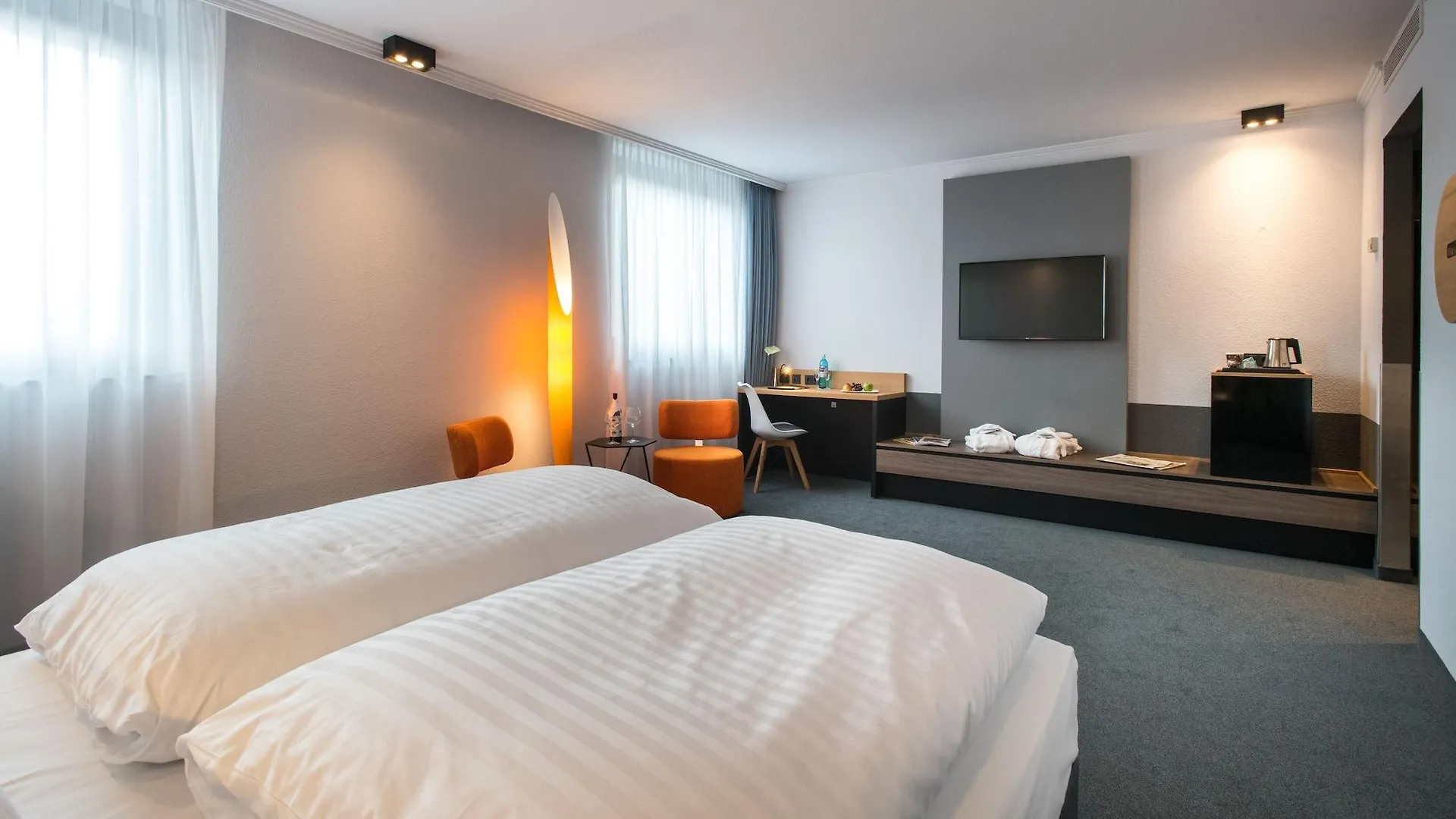 Intercityhotel Bremen 4*,  Germany